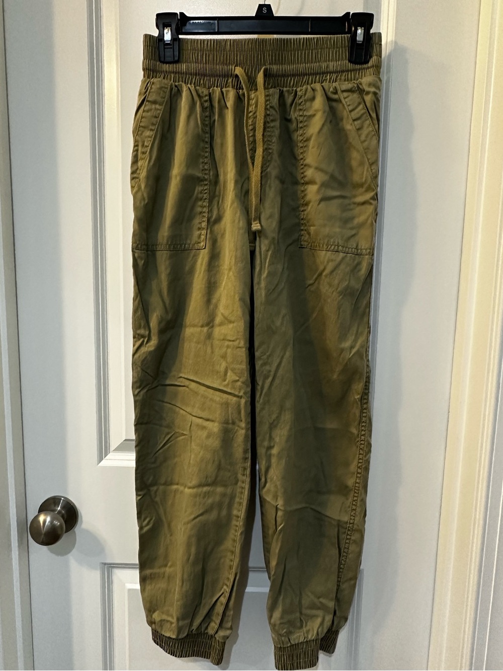Olive Drawstring Women’s Jogger Pants